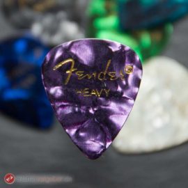 Fender 351 Plektrum lila