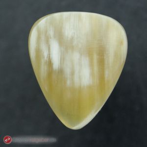 Timber Tones Bone Tones Buffalo Horn White vor schwarz