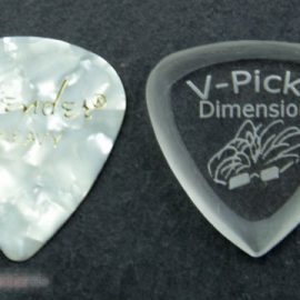 V-Pick Dimension Plektrum Größenvergleich