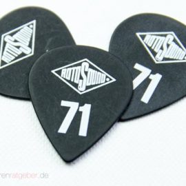 Rotosound Plektrum klein spitz schwarz 71 Haufen